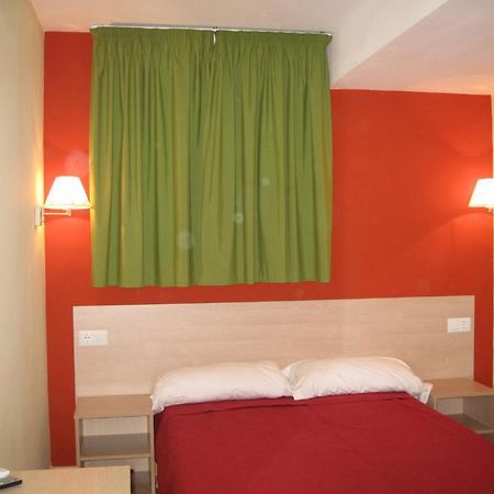 Hostal Ducal II Gandía Oda fotoğraf